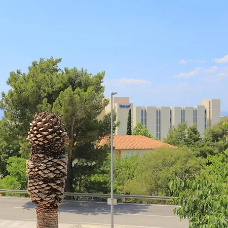 With Parking Space Tucepi, Makarska - 2676 Апартаменты *