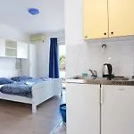 With Parking Space Tucepi, Makarska - 2676 Apartment *